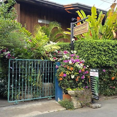 Siriwan Hostel Chiang Mai Luaran gambar