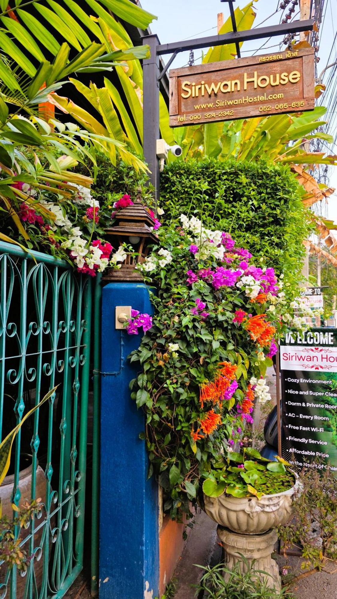 Siriwan Hostel Chiang Mai Luaran gambar