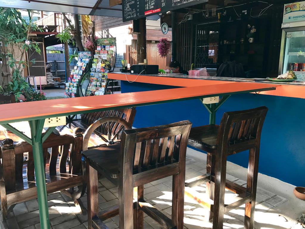 Siriwan Hostel Chiang Mai Luaran gambar