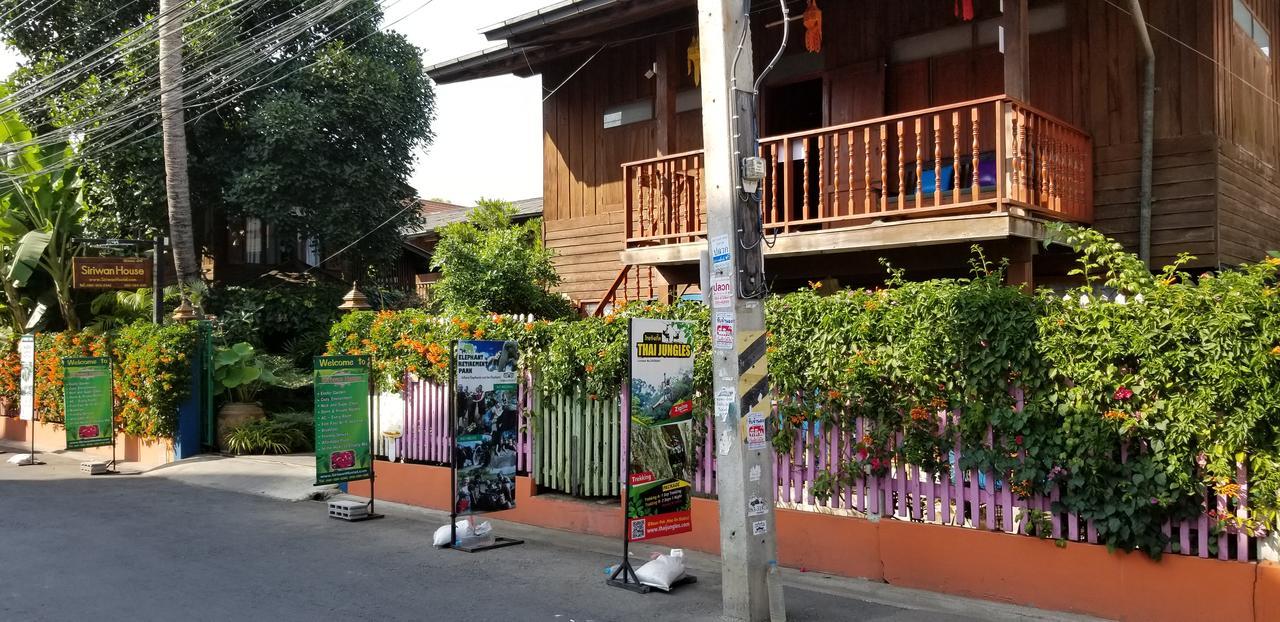 Siriwan Hostel Chiang Mai Luaran gambar