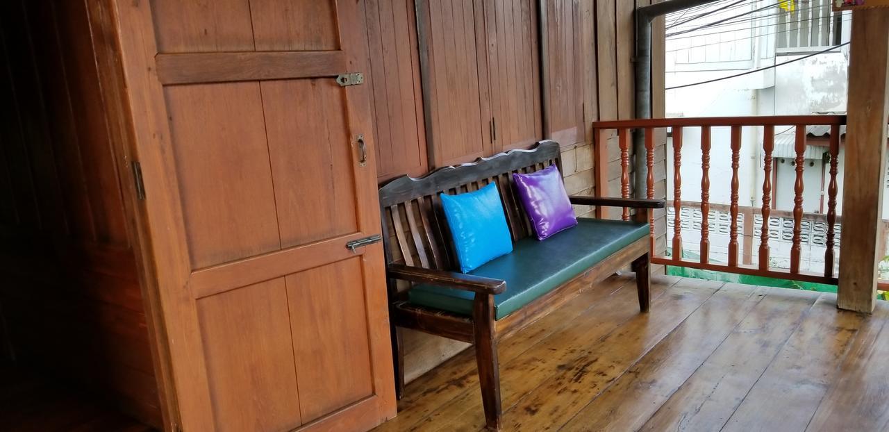 Siriwan Hostel Chiang Mai Luaran gambar